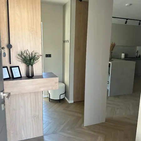 Apartment H52 Home-free Private Parking *